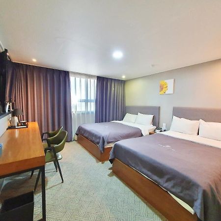 The Bs Hotel Busan Station Exterior foto